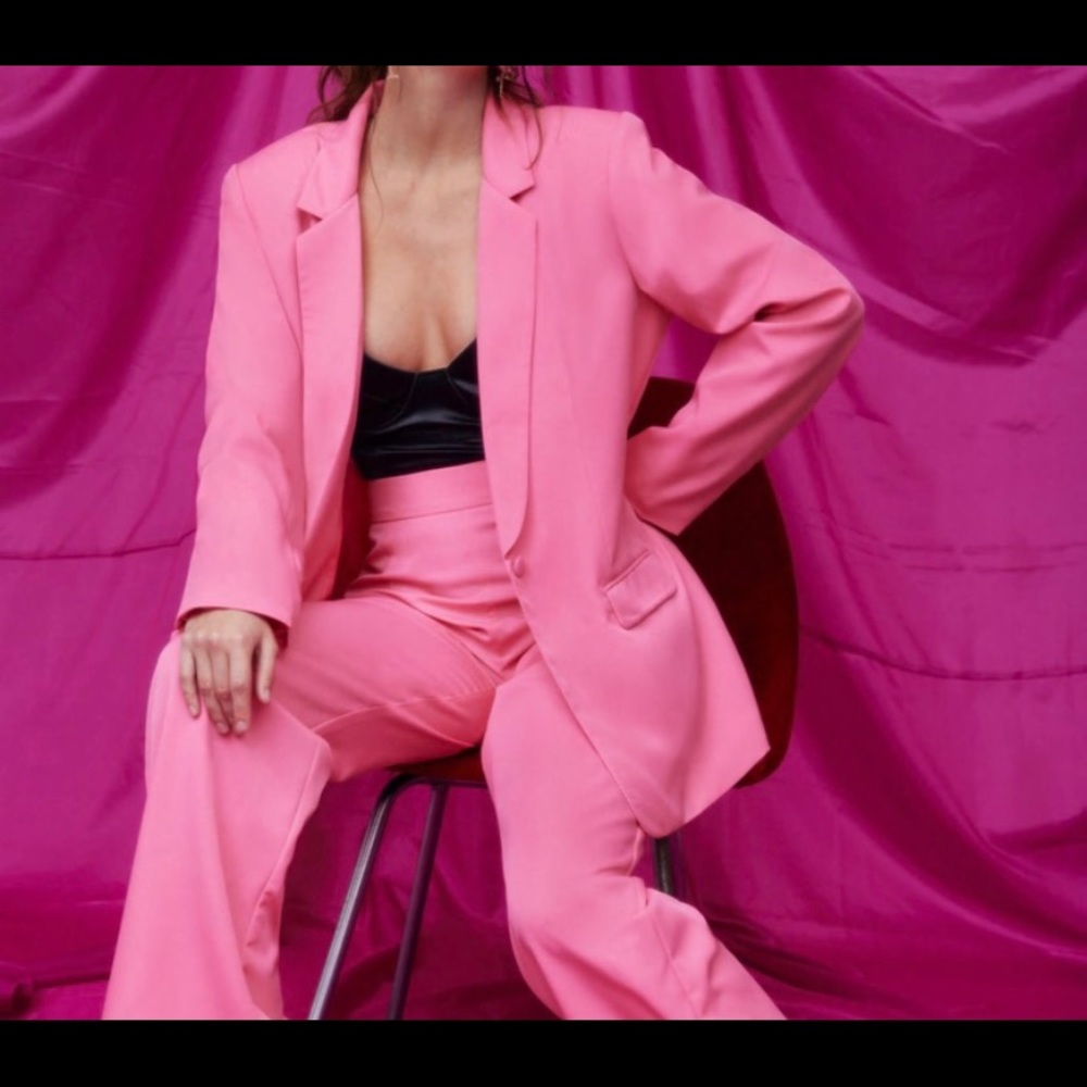 Oversized Long Sleeve Tailored Blazer — NEW!